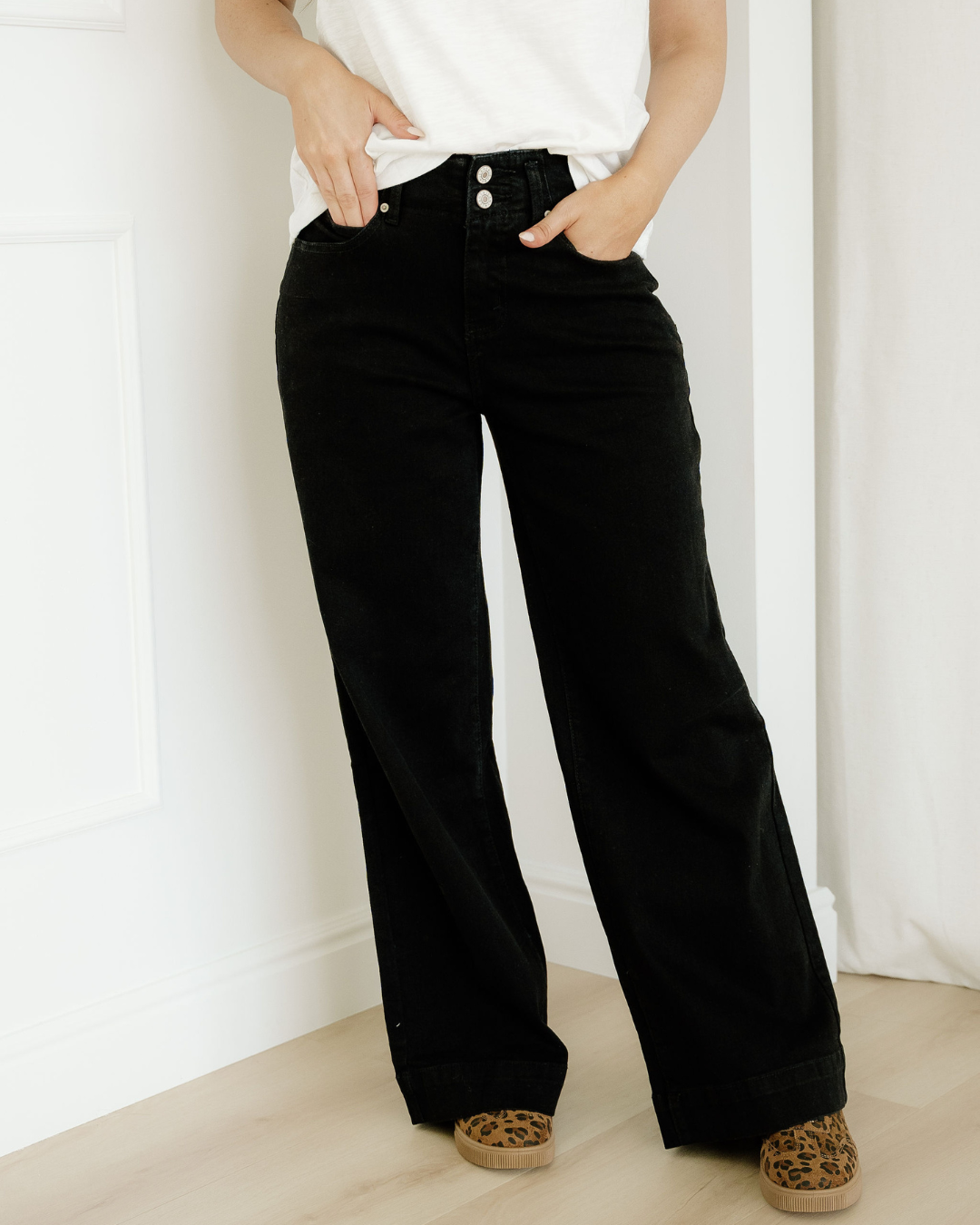 Brooke Wide Leg Jeans | High Rise Double Button Denim