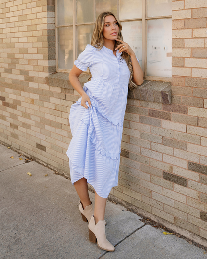 Kaeli Bubble Short Sleeve Tiered Scallop Long Dress
