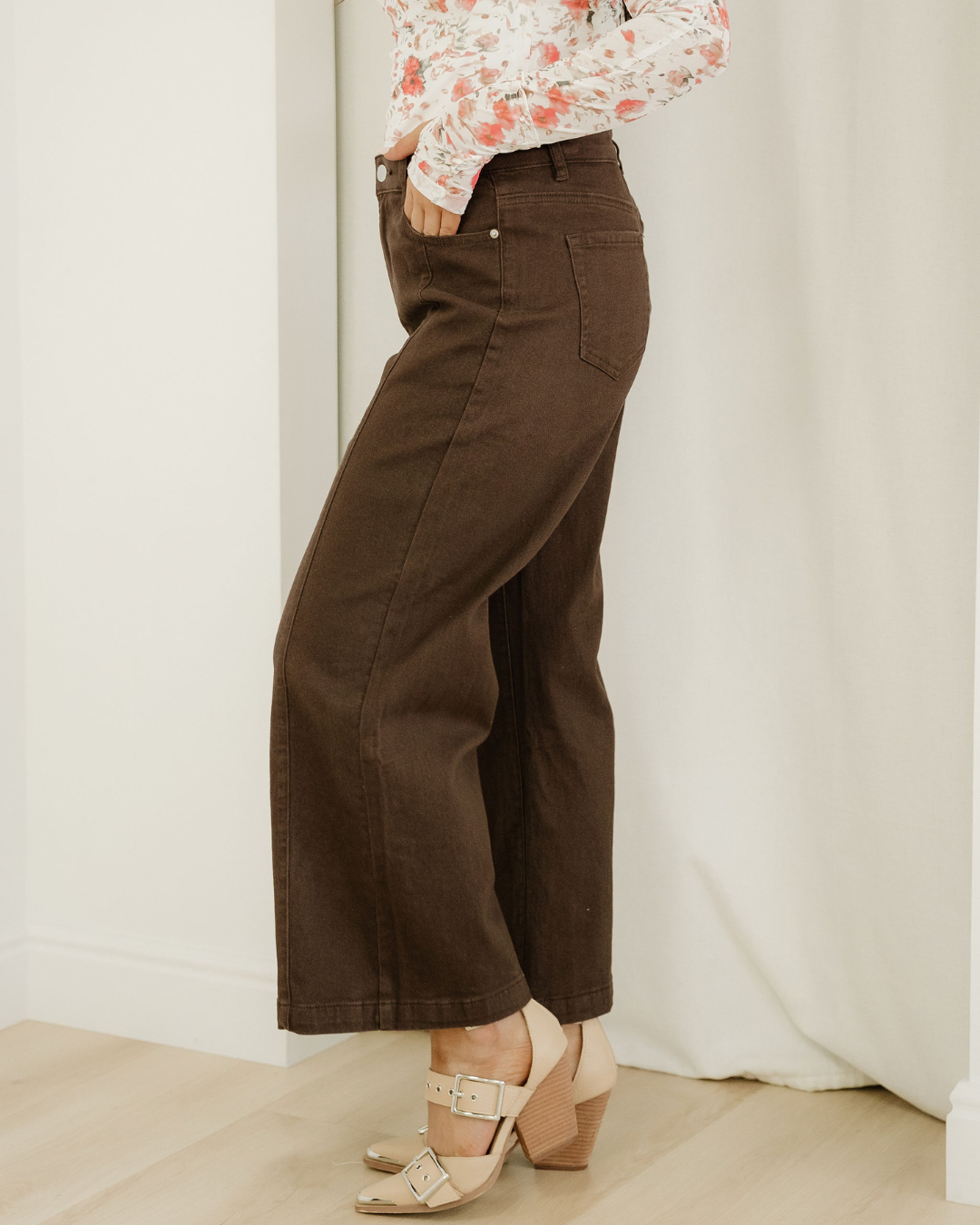 Elsie Center Seam Cropped Jeans