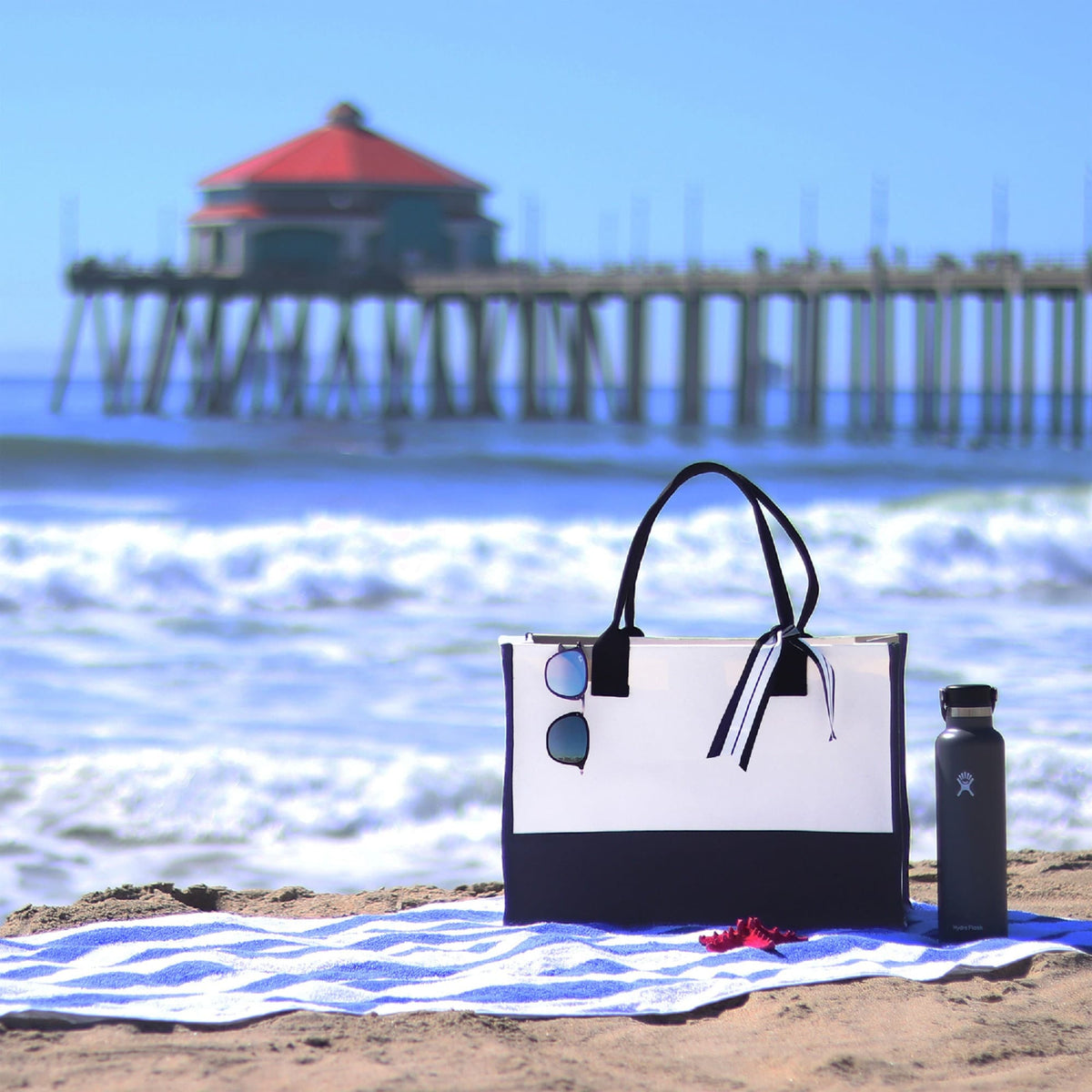 Getaway Beach Tote Bag - Large Chic Tote Bag - Gift for Her - Vacation Tote Bag - Weekender Bag - Travel Tote